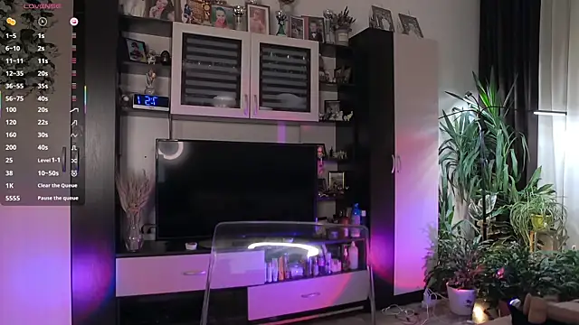 SheilaRyan online show from 04/04/26, 04:52