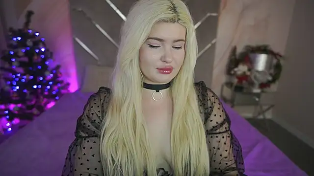 CocoSecretss online show from 01/03/25, 08:10