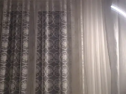 Snapshot of Piter9023 chatting on 10/22/25, 10:30 Piter9023 online show from 10/22/25, 10:30