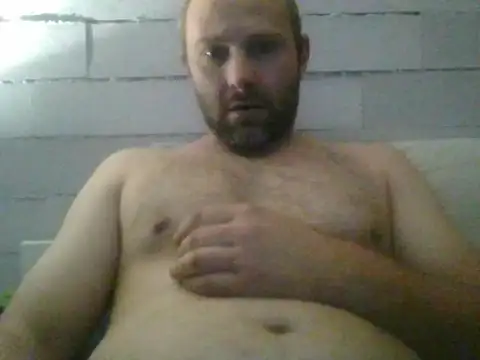 Snapshot of Piter9023 chatting on 10/04/25, 04:08 Piter9023 online show from 10/04/25, 04:08