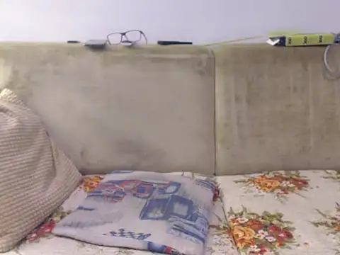 Snapshot of Piter9023 chatting on 10/14/25, 05:57 Piter9023 online show from 10/14/25, 05:57