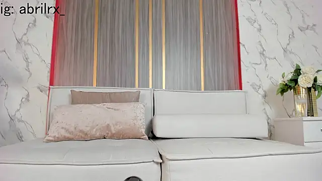 Dollar-girl online show from 02/13/26, 02:06