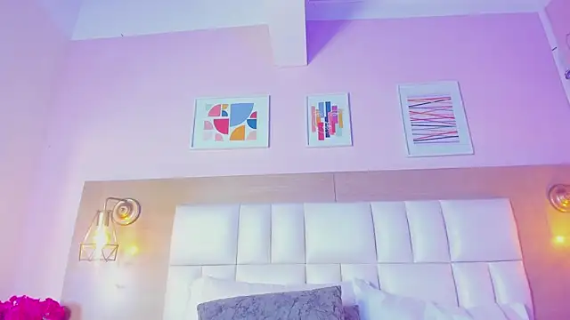 Dollar-girl online show from 03/09/25, 11:36