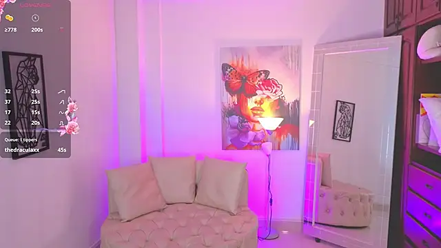 NATAASHA    online show from 10/24/25, 03:49