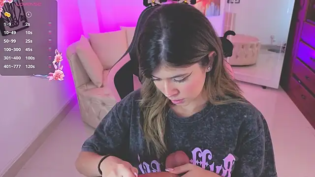 NATAASHA    online show from 12/01/25, 04:13