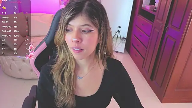 NATAASHA    online show from 10/01/25, 03:00