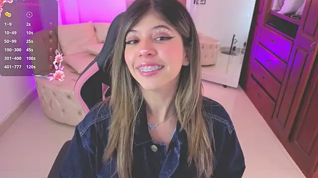 NATAASHA    online show from 11/20/25, 03:07