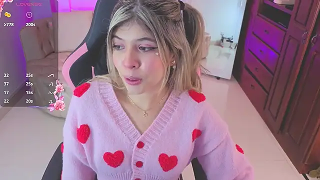 NATAASHA    online show from 01/13/26, 03:21