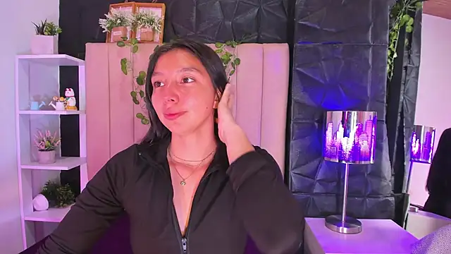 kendall saenz online show from 11/22/25, 03:22