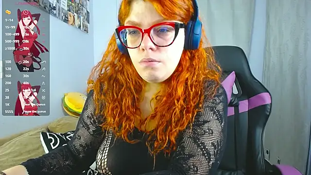 Snapshot of lucie_nicolls chatting on 03/11/25, 07:58 lucie nicolls online show from 03/11/25, 07:58