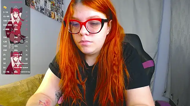 Snapshot of lucie_nicolls chatting on 03/09/25, 09:46 lucie nicolls online show from 03/09/25, 09:46