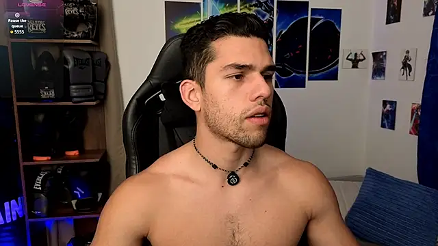 Snapshot of JacobKirito chatting on 12/15/25, 01:22 JacobKirito online show from 12/15/25, 01:22