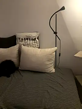 LizzyLush  online show from 10/09/25, 10:32