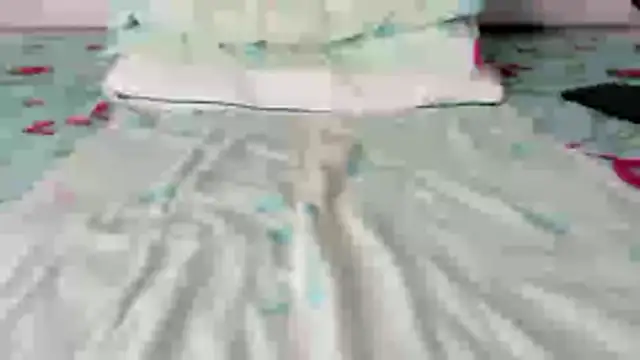 Snapshot of maybelline69 chatting on 11/09/25, 08:02 maybelline69 online show from 11/09/25, 08:02