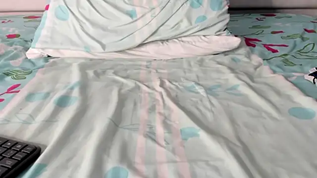 maybelline69 online show from 03/23/26, 05:40