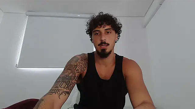 Snapshot of milkoffe chatting on 02/26/26, 01:55 milkoffe online show from 02/26/26, 01:55