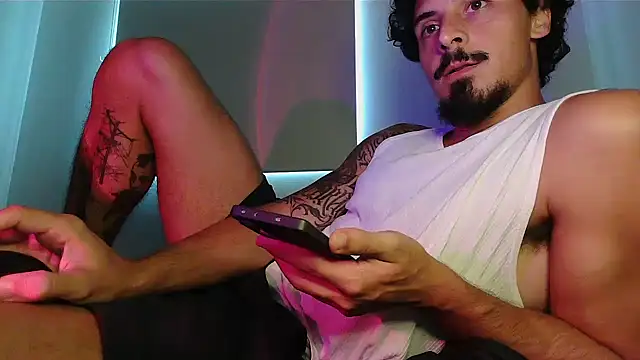 milkoffe online show from 03/17/26, 05:05