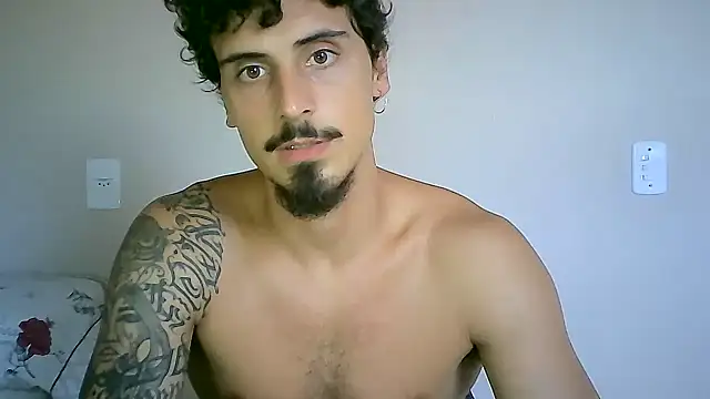 Snapshot of milkoffe chatting on 01/27/25, 04:33 milkoffe online show from 01/27/25, 04:33