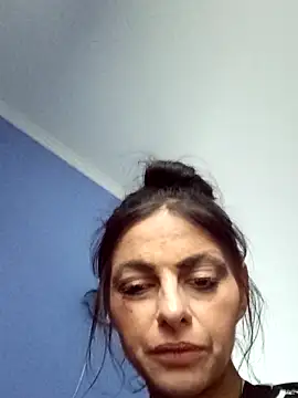 Snapshot of ChantalXOrchid chatting on 06/11/26, 03:53 ChantalXOrchid online show from 06/11/26, 03:53