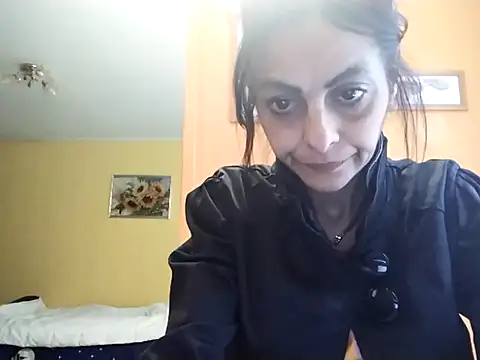 Snapshot of ChantalXOrchid chatting on 06/14/26, 07:42 ChantalXOrchid online show from 06/14/26, 07:42