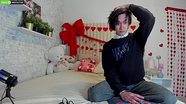 CalvinOwens online show from 02/11/26, 06:08