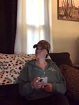 SidneyRaee online show from 02/19/26, 07:22