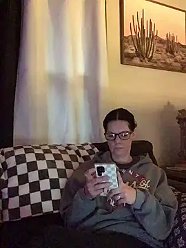 SidneyRaee online show from 03/04/26, 05:53