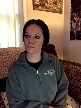 SidneyRaee online show from 10/09/25, 03:56