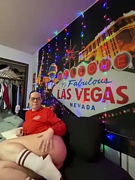 SidneyRaee online show from 01/17/25, 06:02