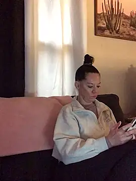 SidneyRaee online show from 02/20/26, 05:26