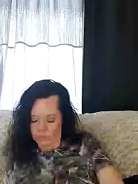 SidneyRaee online show from 02/03/25, 04:52