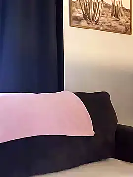 SidneyRaee online show from 02/11/25, 06:44