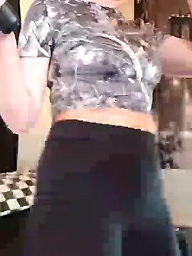 SidneyRaee online show from 03/19/25, 03:40