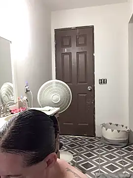 SidneyRaee online show from 09/26/25, 11:06