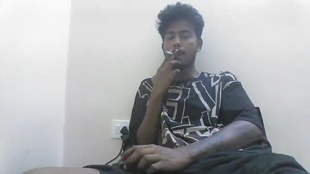 Snapshot of just_fucks chatting on 10/03/25, 07:37 just fucks online show from 10/03/25, 07:37