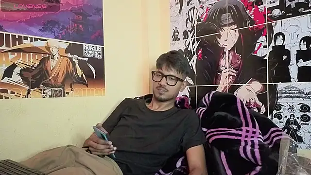 just fucks online show from 04/13/26, 05:28