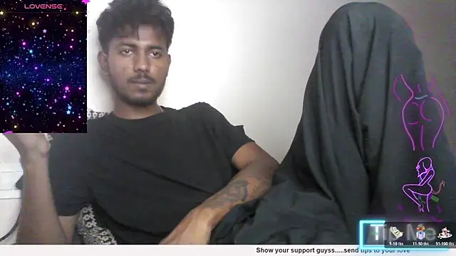 Snapshot of just_fucks chatting on 10/24/25, 07:24 just fucks online show from 10/24/25, 07:24