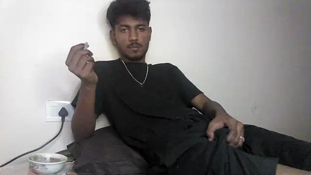 Snapshot of just_fucks chatting on 10/17/25, 08:43 just fucks online show from 10/17/25, 08:43