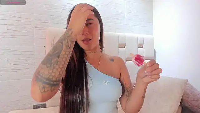 kayleeScott online show from 04/14/26, 07:30