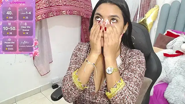 Snapshot of lakshmiraniii chatting on 12/15/25, 11:38 lakshmiraniii online show from 12/15/25, 11:38