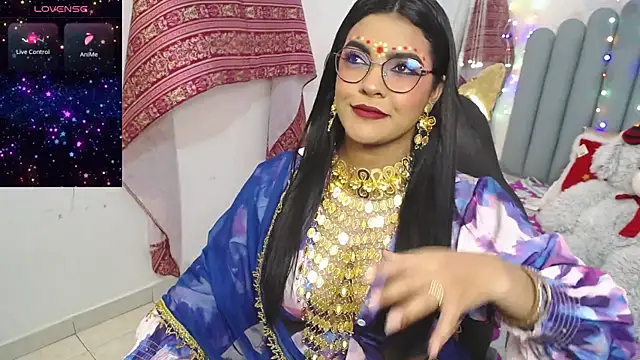 Snapshot of lakshmiraniii chatting on 11/26/25, 07:25 lakshmiraniii online show from 11/26/25, 07:25