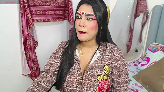 Snapshot of lakshmiraniii chatting on 10/18/25, 12:07 lakshmiraniii online show from 10/18/25, 12:07