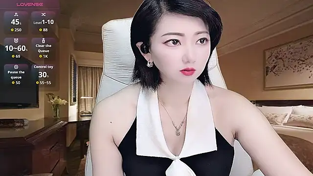 Snapshot of Mist_lili chatting on 09/29/25, 12:50 Mist lili online show from 09/29/25, 12:50