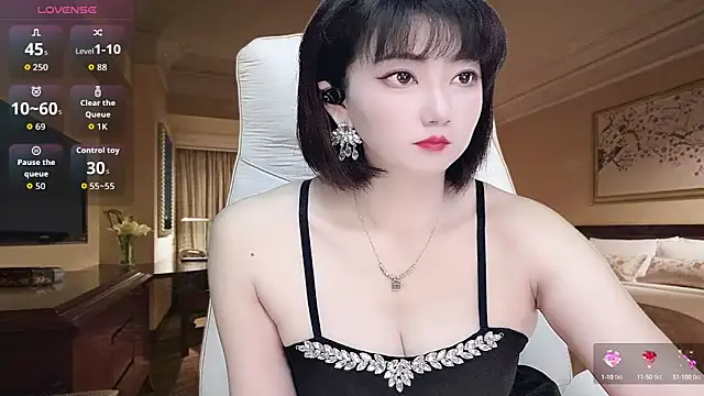 Snapshot of Mist_lili chatting on 09/26/25, 12:39 Mist lili online show from 09/26/25, 12:39