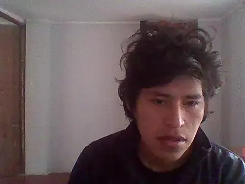 Snapshot of MauroALEXIS chatting on 11/16/25, 12:10 MauroALEXIS online show from 11/16/25, 12:10