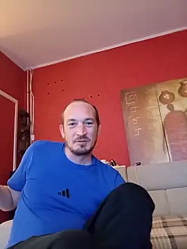 Snapshot of Denislamalice34 chatting on 02/11/26, 09:47 Denislamalice34 online show from 02/11/26, 09:47