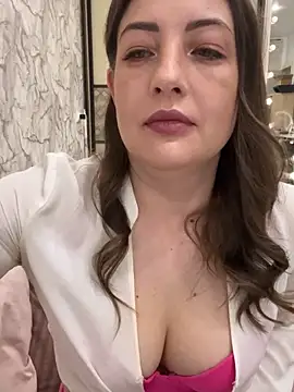 AnnaBri online show from 05/29/26, 01:44