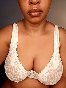 boobsnipplian online show from 10/02/25, 04:27