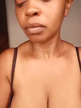 boobsnipplian online show from 06/03/26, 03:29