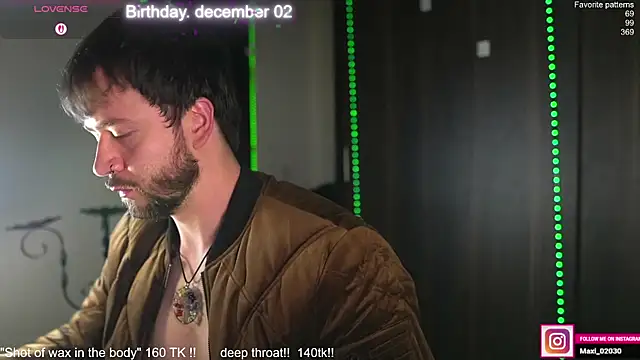 just maxii online show from 11/22/25, 11:03